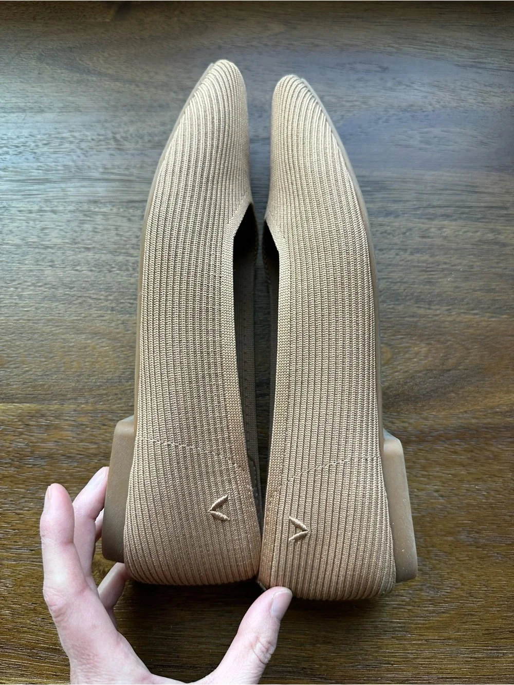Vivaia Square-Toe V-Cut Margot 2.0 Slip On Ballet Flats in Nutmeg Size 40 (US 9)